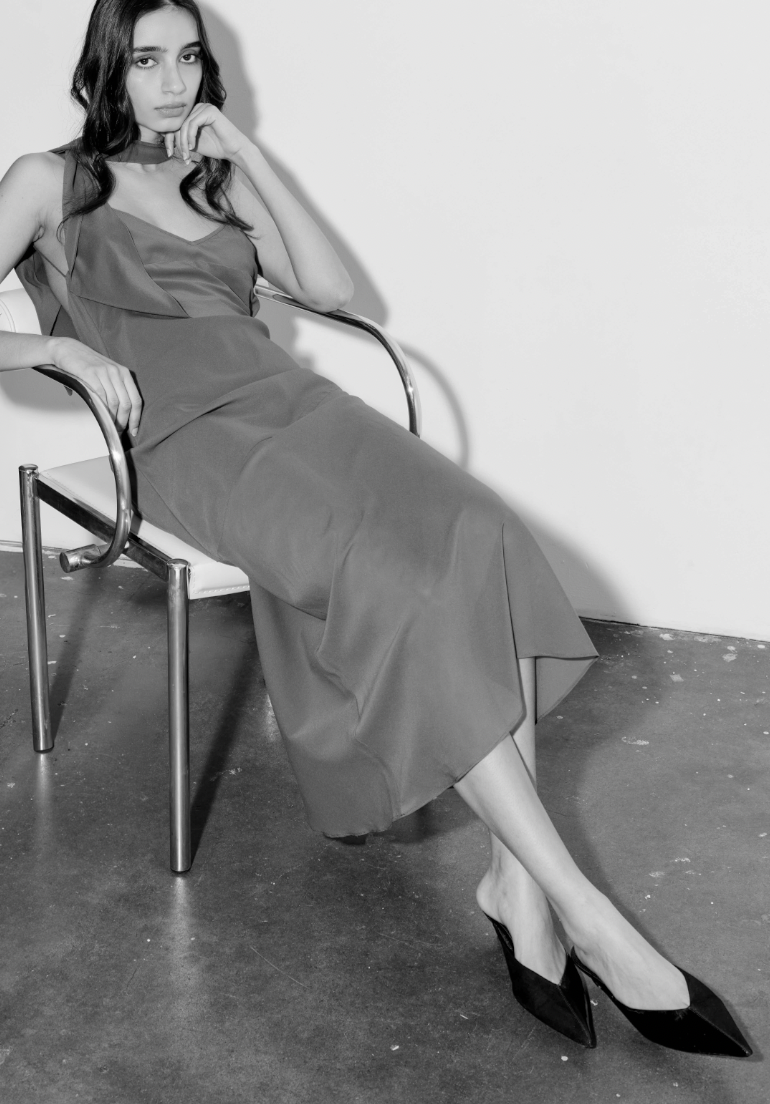 DRESSES