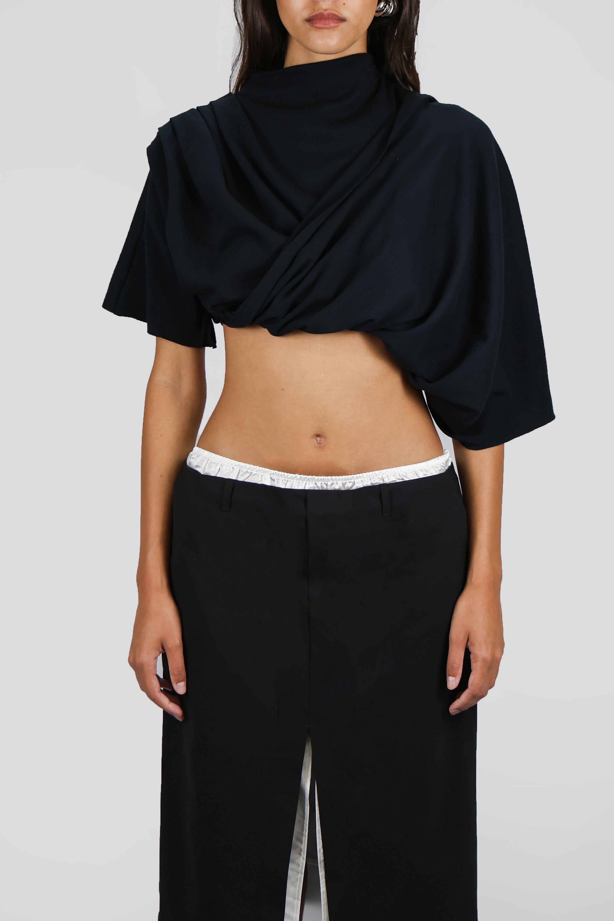 JERSEY WRAP CROP TOP