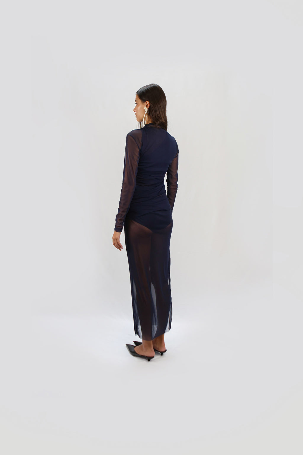GATHERED MESH LONG SLEEVE TOP