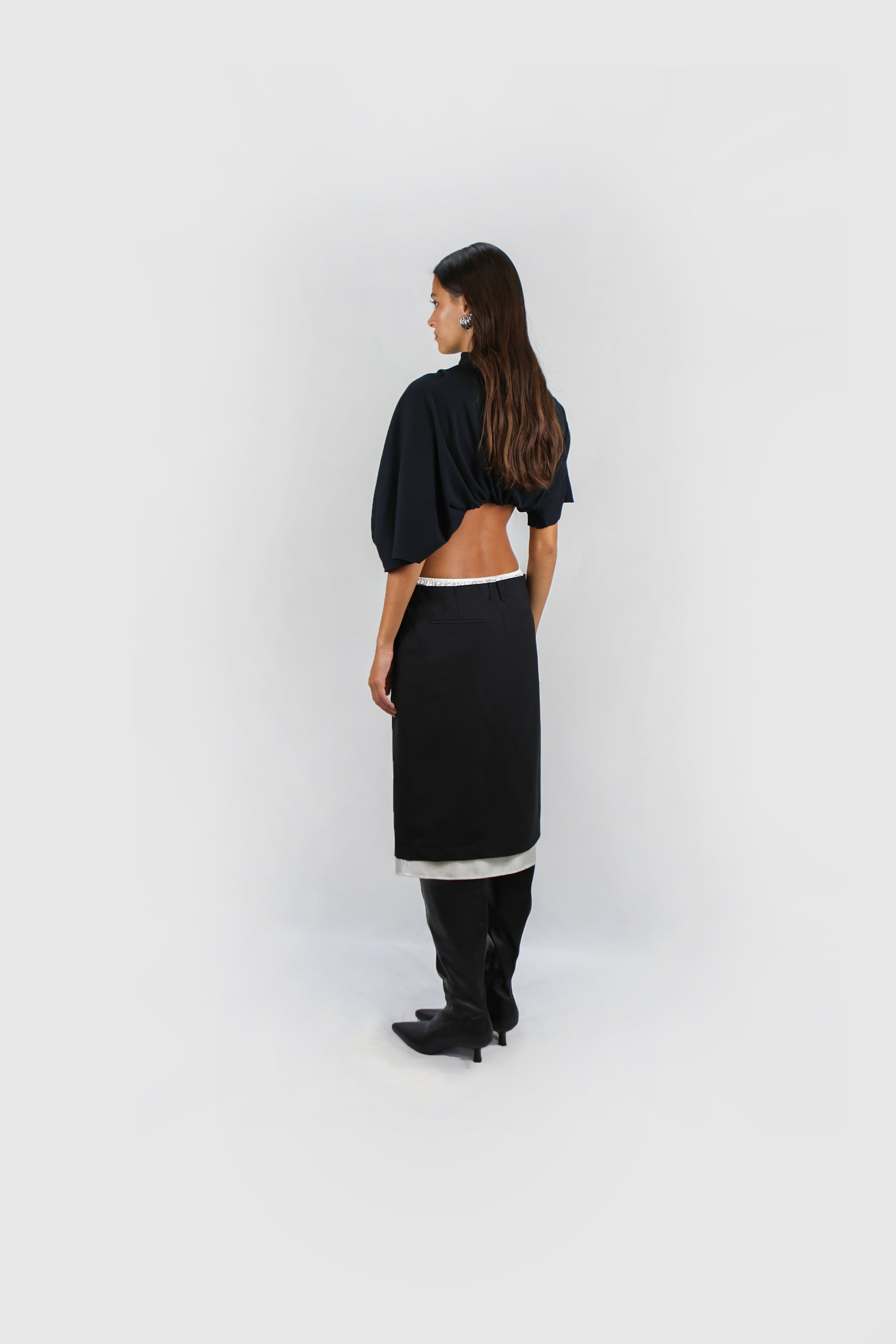 JERSEY WRAP CROP TOP