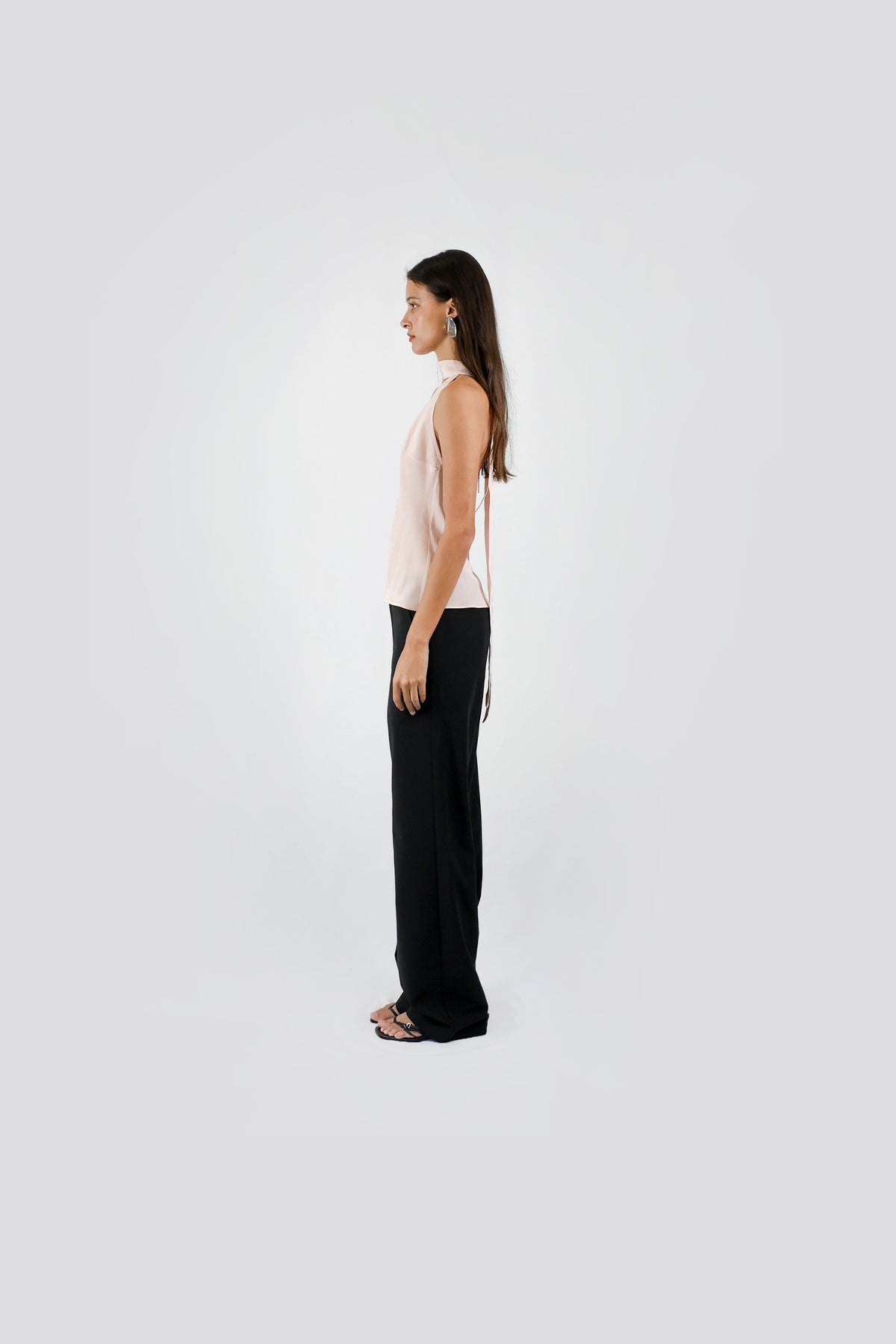 PLUNGE TIE TOP
